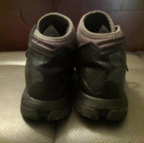 STEPH CURRY UNDER ARMOR BASKETBALL SHOES RUNNING - Picture 3 of 5